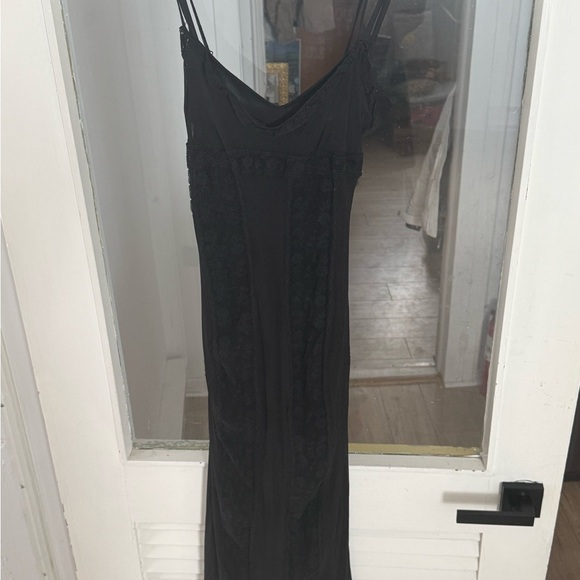 Betsey Johnson Midnight Black Lace Midi Dress - Picture 2 of 5